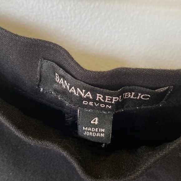 Banana Republic black classic Devon pants women's size 4 - Picture 2 of 10